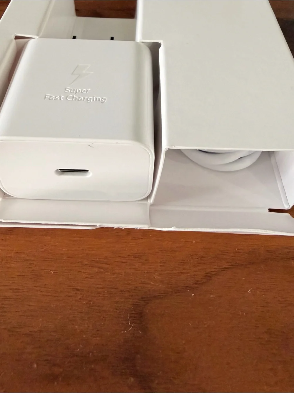 SAMSUNG 25w Power Adapter and Cable